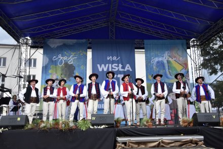 Mała scena Tygodnia Kultury Beskidzkiej w Wiśle